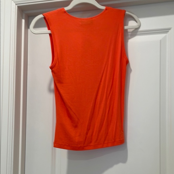 Sleeveless Orange Top - Picture 3 of 3